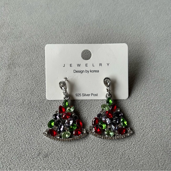Christmas Tree Dangle Earrings ~ Vibrant Holiday Colours 🎄 ~ Brand New! - Picture 8 of 11